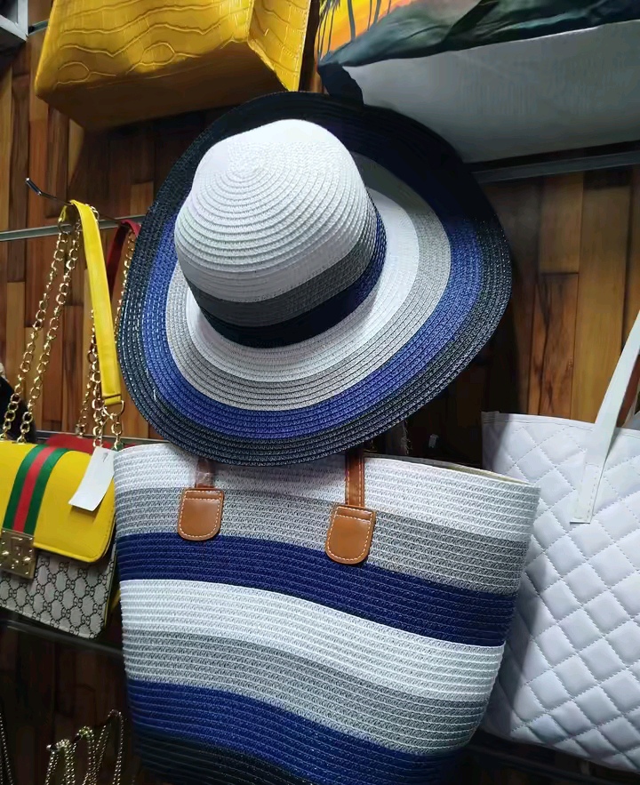 Ladies beach bag and huts